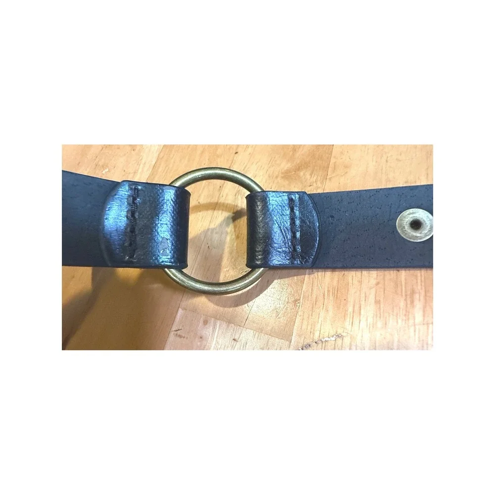 Vintage Black‎ Leather O-Ring Grommet Belt Antique Brass V Logo Grunge Moto